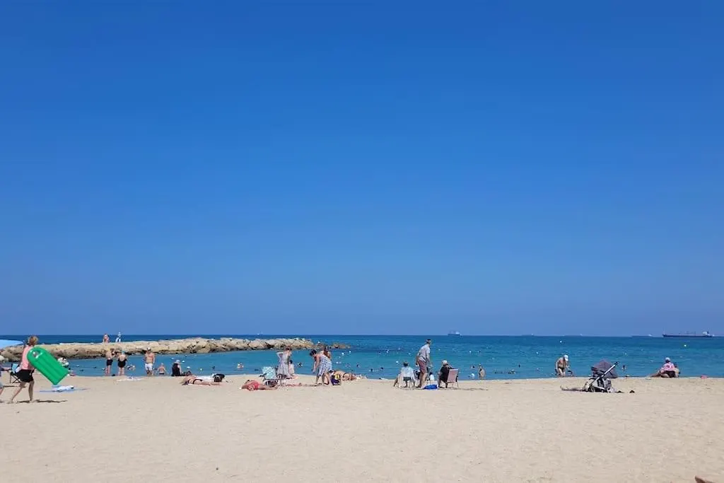3 Bedrooms By The Sea-Family Space Haifa Apartment