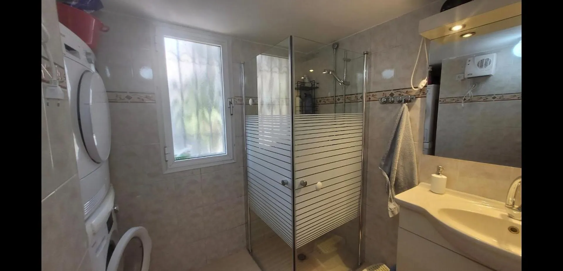 3 Bedrooms By The Sea-Family Space Haifa Apartment